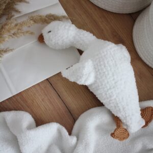 szydełkowa maskotka gąska